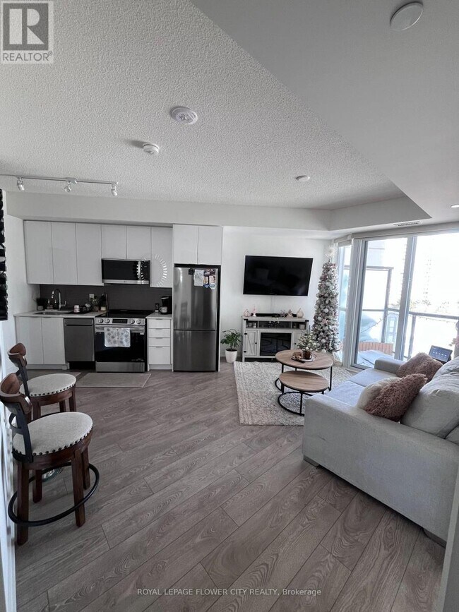 Photo - 225 Malta Ave. Unité 901