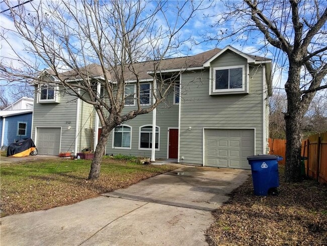 Photo - 1121 Terry Dr