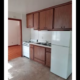 Photo - 1111 W Minnehaha Ave Unit Studio