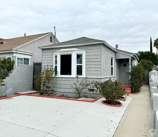 Building Photo - Beautifully upgraded and remodeled 1 bedro... Rental