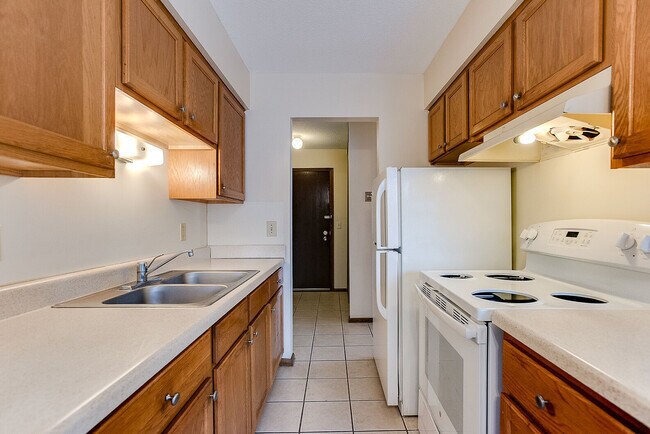 Photo - 4052 Minnehaha Avenue