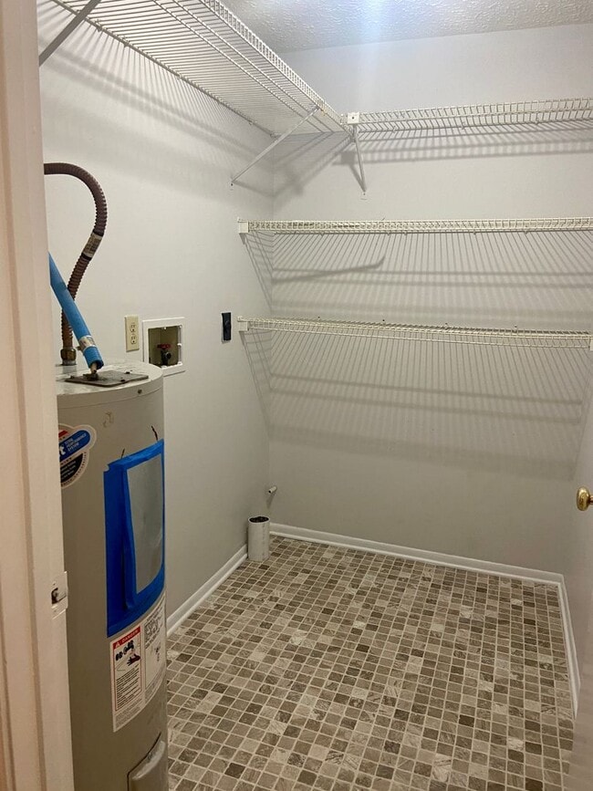 Photo - 2 bed 1 bath town home. Lynn haven.