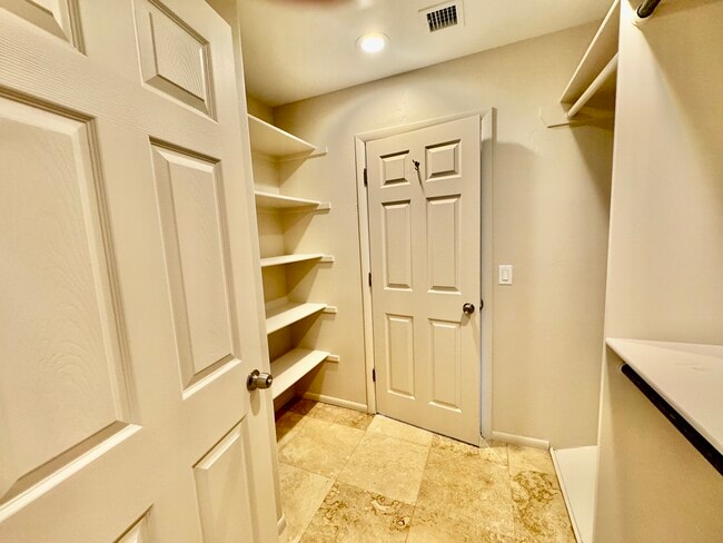 Photo - 120 Carol Canyon Dr