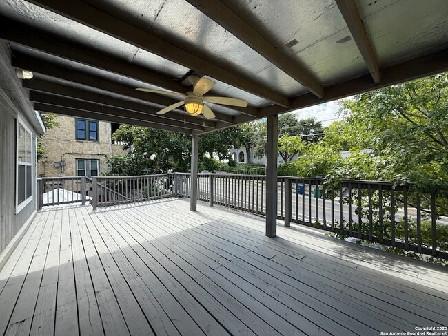 Photo - 3402 N New Braunfels Ave