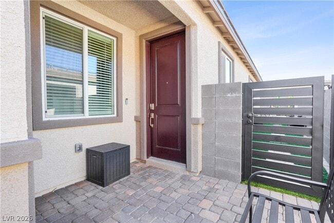 9398 Noble Fir Rdg Ave
