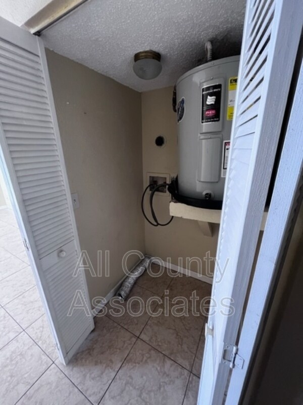 Photo - 8931 Cochise Ln