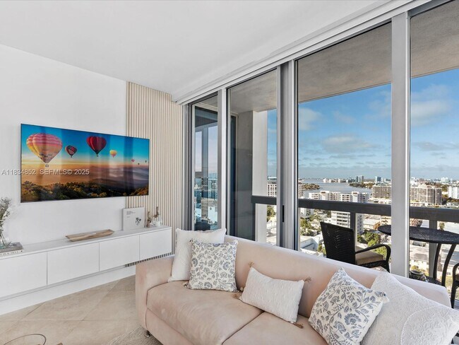 Photo - 6899 Collins Ave Unidad 1704