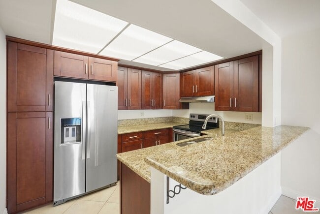 Photo - 18103 Coastline Dr Unit 8