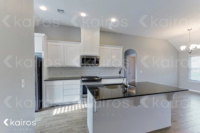 Photo - 713 S Patterson Dr