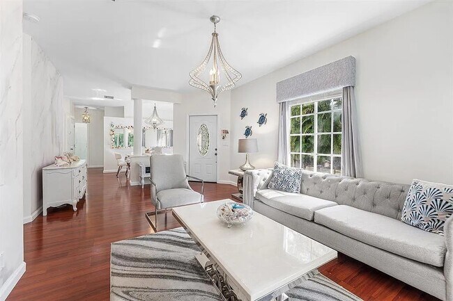 Photo - 20 S Lakeshore Dr