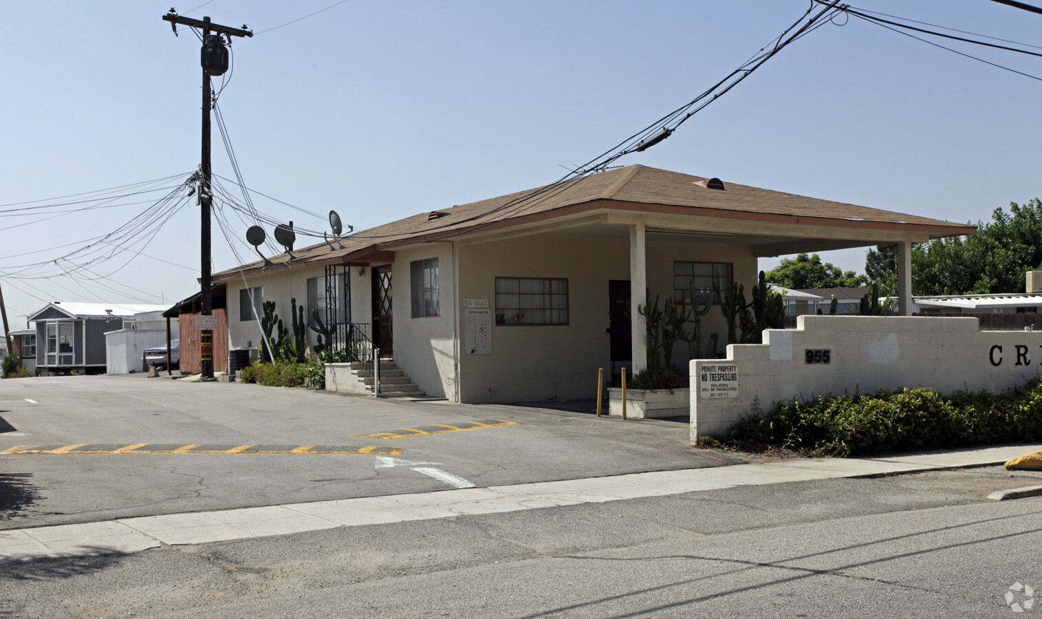 Photo - 955 Inland Center Dr Apartments