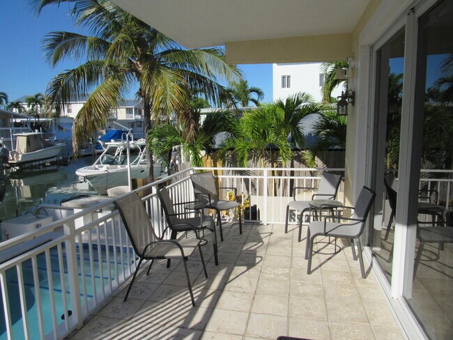 Photo - 103 Starfish Ln