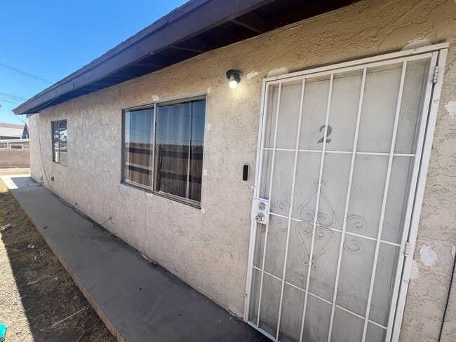 Building Photo - P027 Unit # 2