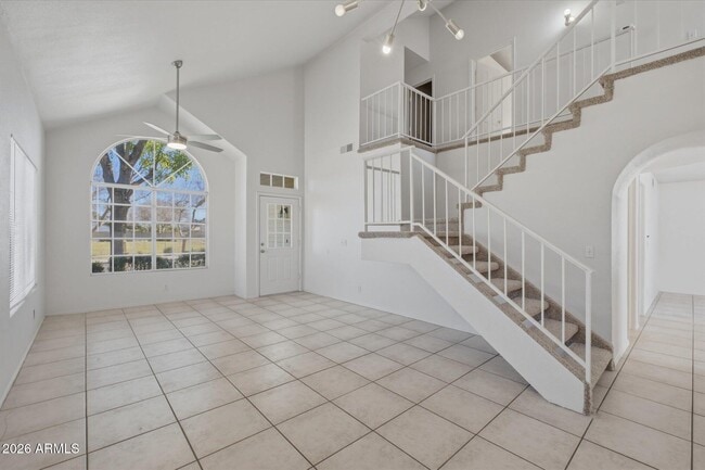 Photo - 202 S Del Pueblo St