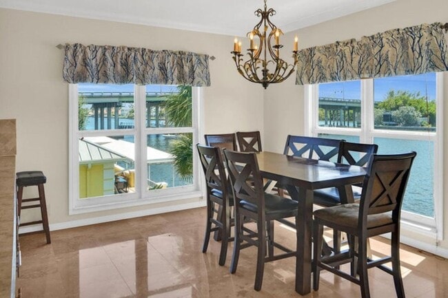 Photo - 1704 Del Haven Dr