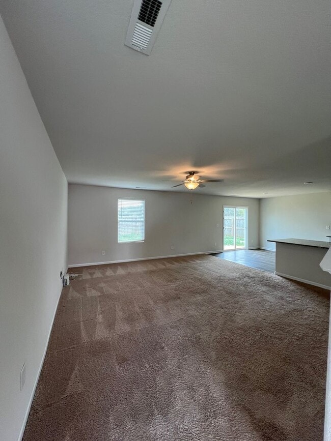 Photo - Charming 3 Bedroom Home Located In Zebulon NC!!!