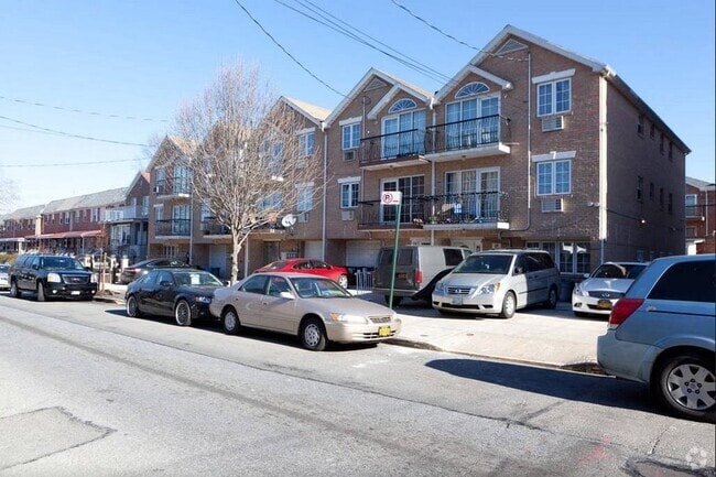 Building Photo - 30-47-47 82nd St Unit 3FL Rental