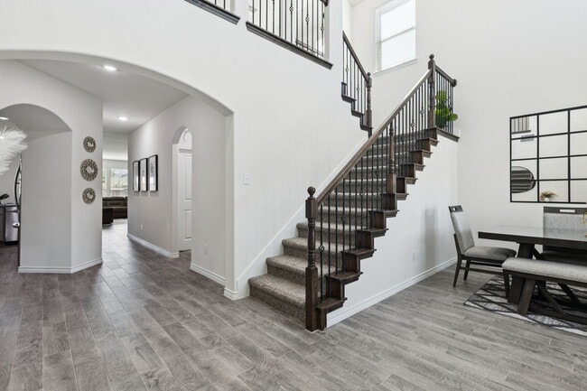 Photo - 11112 Canyon Oak St