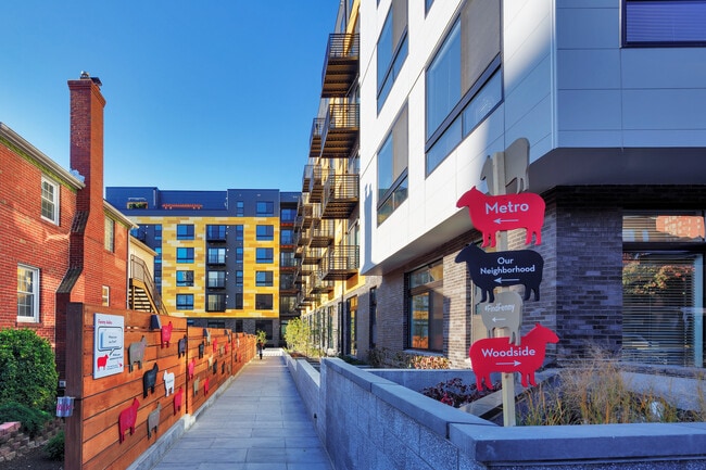 Fenwick Apartments