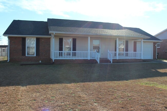 Building Photo - Newton Place