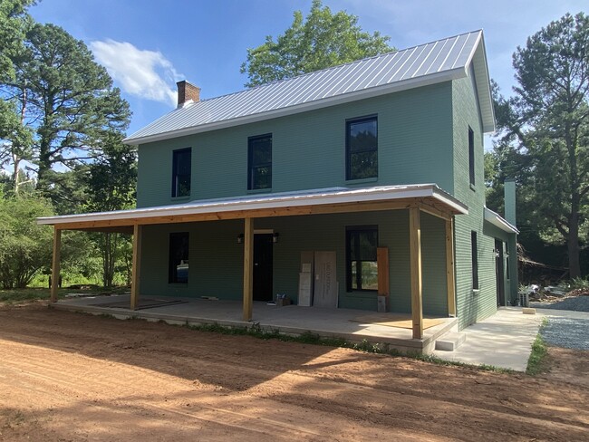 Building Photo - 10799 Poplar Tent Rd Rental