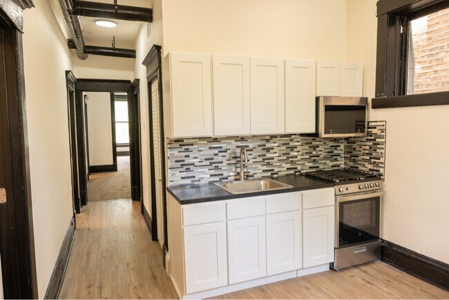 Photo - 6140 S Aberdeen St Apartamento Unidad 1