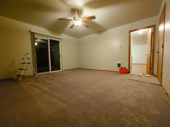 Photo - 1821 Fairview St NE