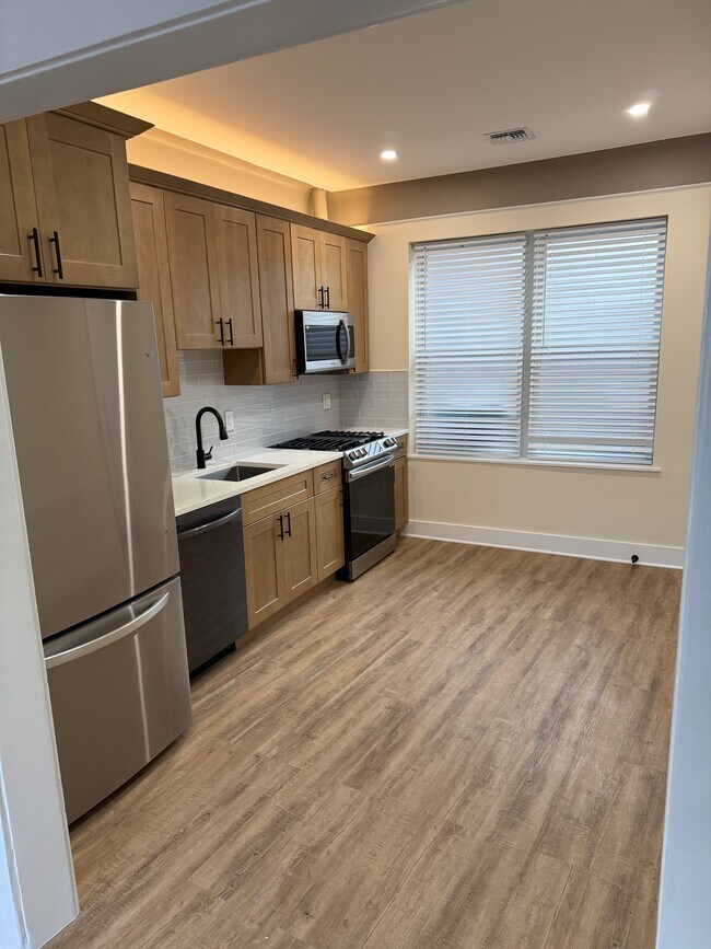 Photo - 78 Jefferson St Unit 2