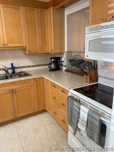 307 Lake Evelyn Dr