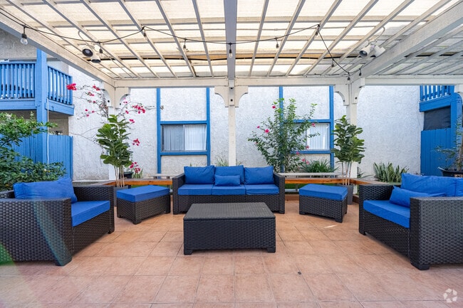 Lounge Area - Harmony Court Apartments