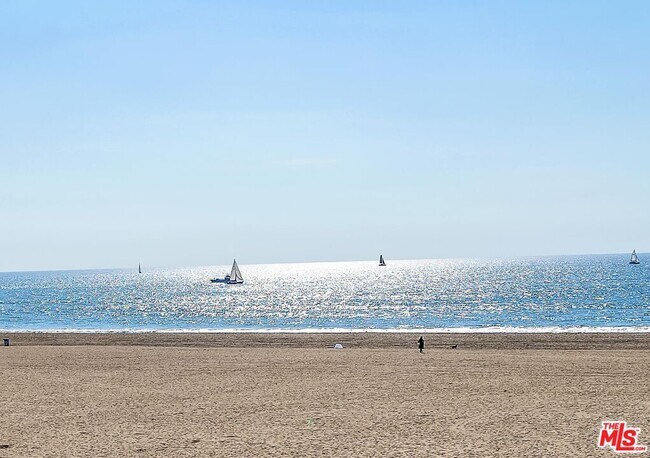 Photo - 4 Lighthouse St