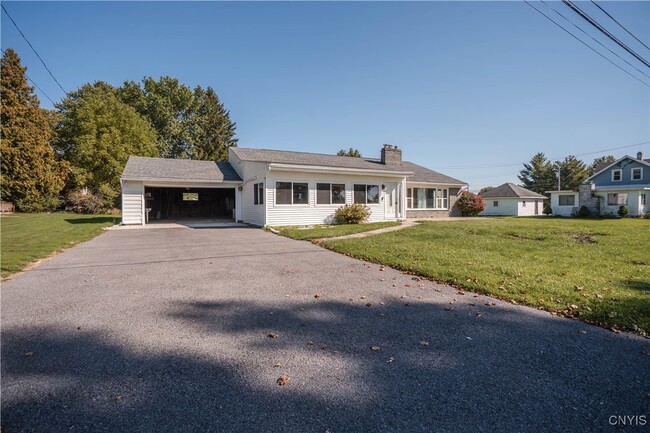 Photo - 8810 Seneca Ave