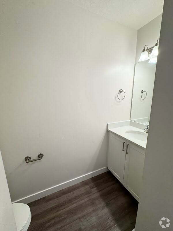 Building Photo - 1685 S 245 W Rental