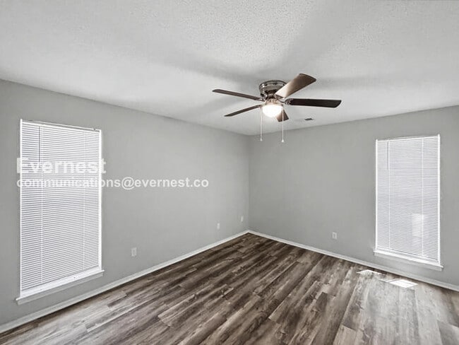 Photo - 6260 Somerset Dr