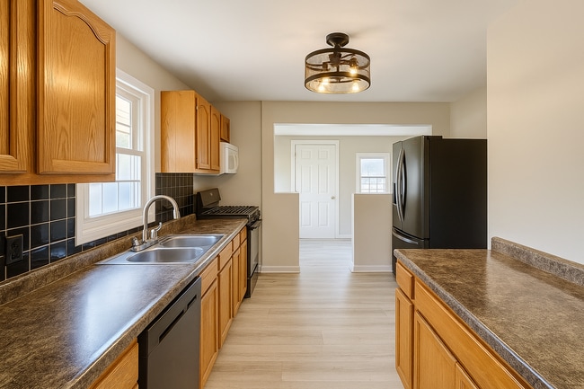 Photo - 494 S Exeter Ave