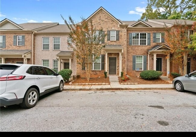 Photo - Bayrose Circle