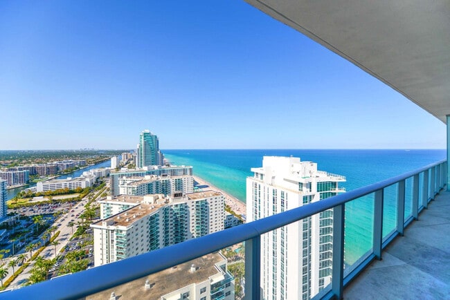 Photo - 4111 S Ocean Dr Unidad FL25-ID1022165P