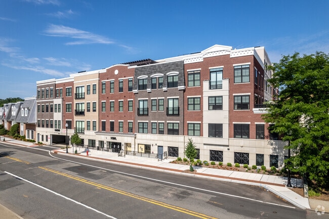Building Photo - NoMa Rental