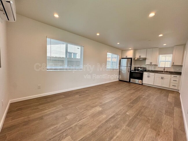 Photo - 1268 Prospect St Unit B
