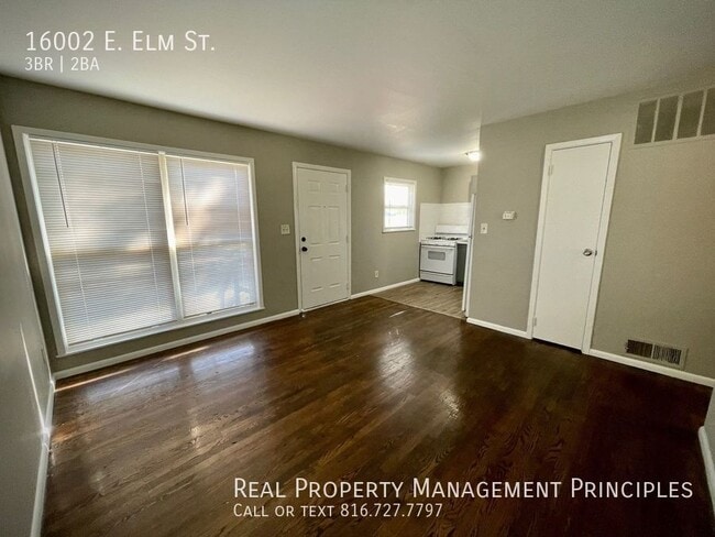 Photo - 16002 E Elm St