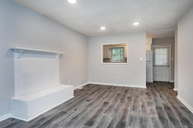 Photo - 121 Noel Ann Ct