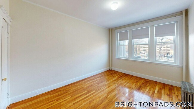 Photo - 1800 Commonwealth Ave Unidad 8