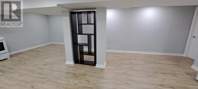 Photo - 14 Hillman Dr