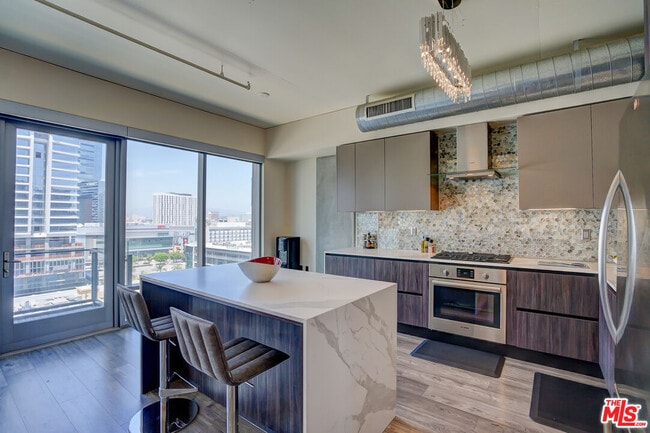 Photo - 1100 S Hope St Unidad 1206