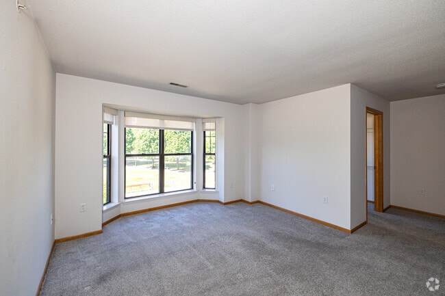 2BR, 2BA - 1,036SF - Bedroom