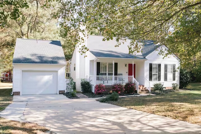 Photo - Room in House on Sandy Pines Dr