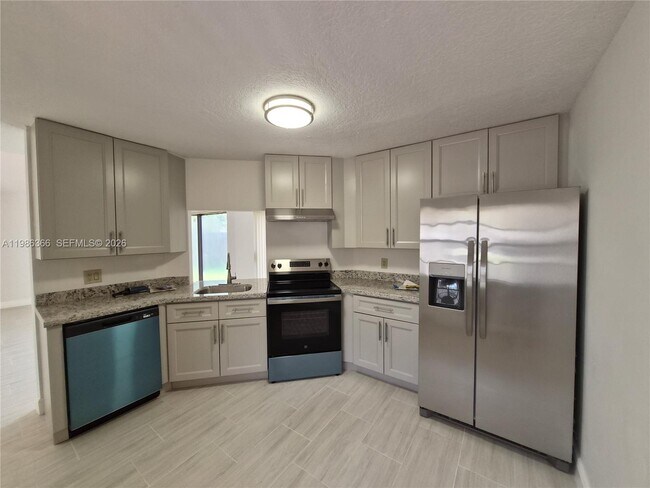 Photo - 17316 NW 63rd Ave