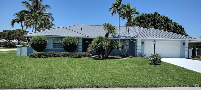 Building Photo - 9583 SE Little Club Way S Rental