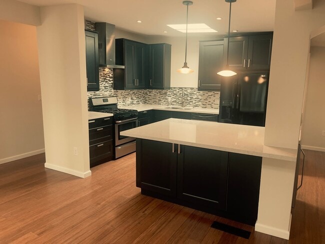 Photo - Beautifully Remodeled 3BD/2BA Sunnyvale Home with Designer Kitchen & Private Backyard