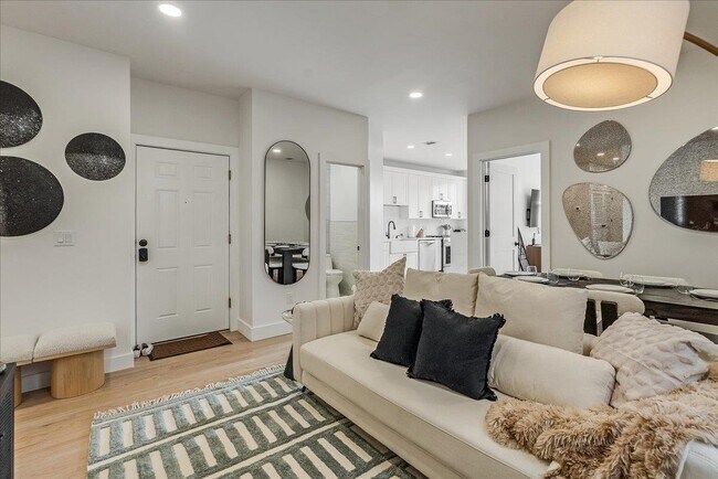 Photo - 97-99 Zabriskie St Unit 3R